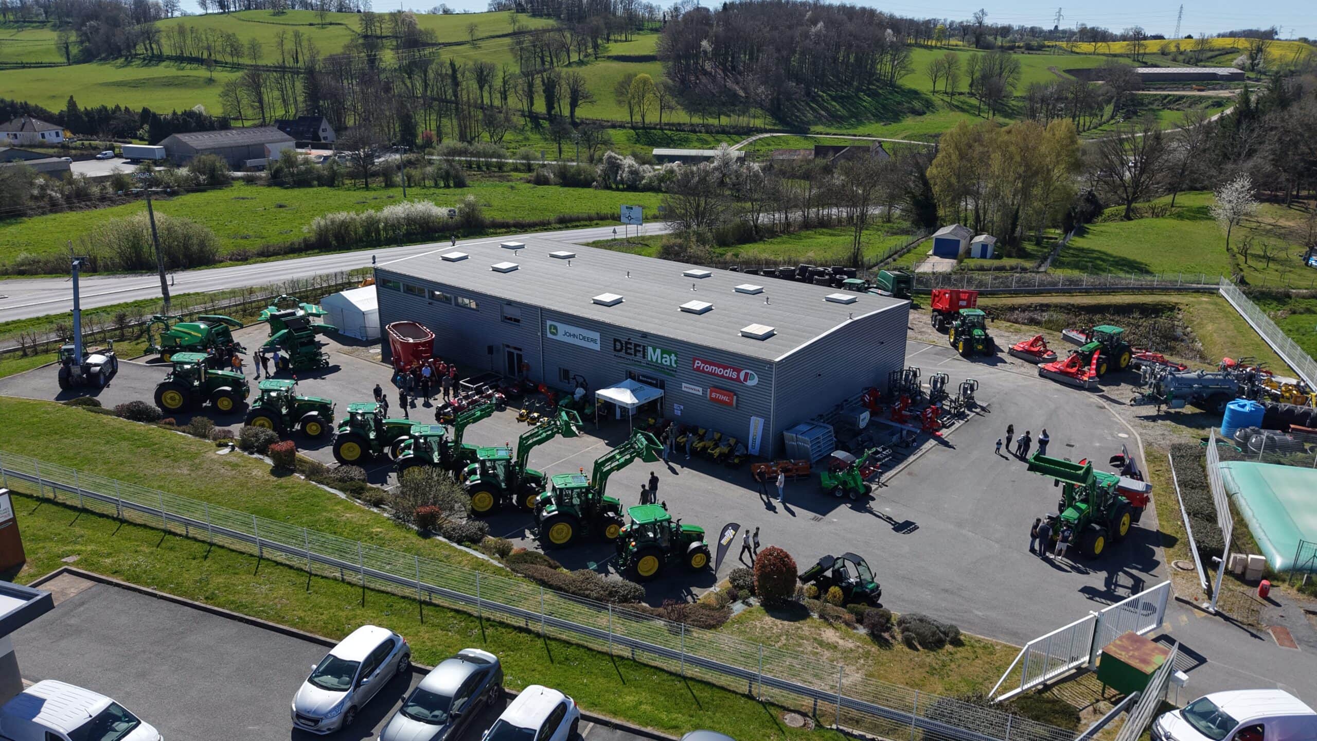Défi-Mat Jardin à Aubusson (Creuse) - spécialiste du matériel de motoculture John Deere, Stihl et Honda.
