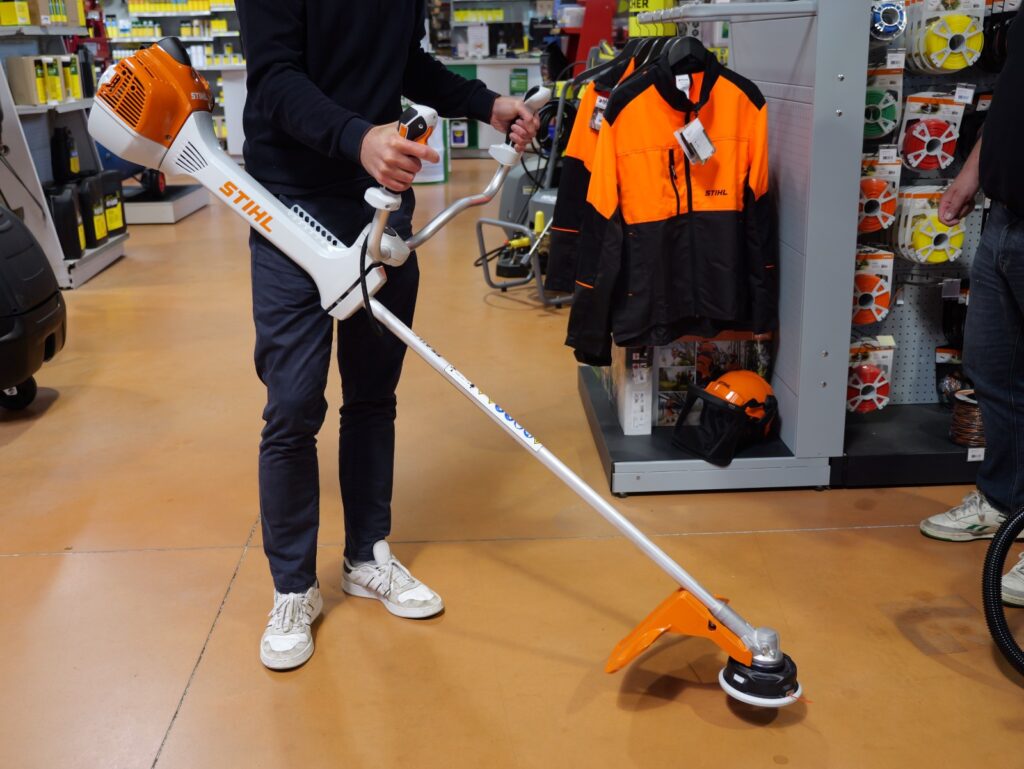 Débroussailleuse STIHL FS 411 chez Défi-Mat Jardin