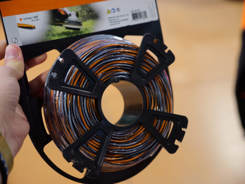 Fil débroussailleuse STIHL 2,4mm chez Défi-Mat Jardin