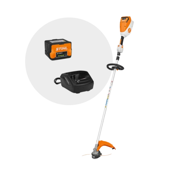 Débroussailleuse à batterie STIHL FSA 80 R PACK avec batterie et chargeur, disponible chez Défi-Mat Jardin.