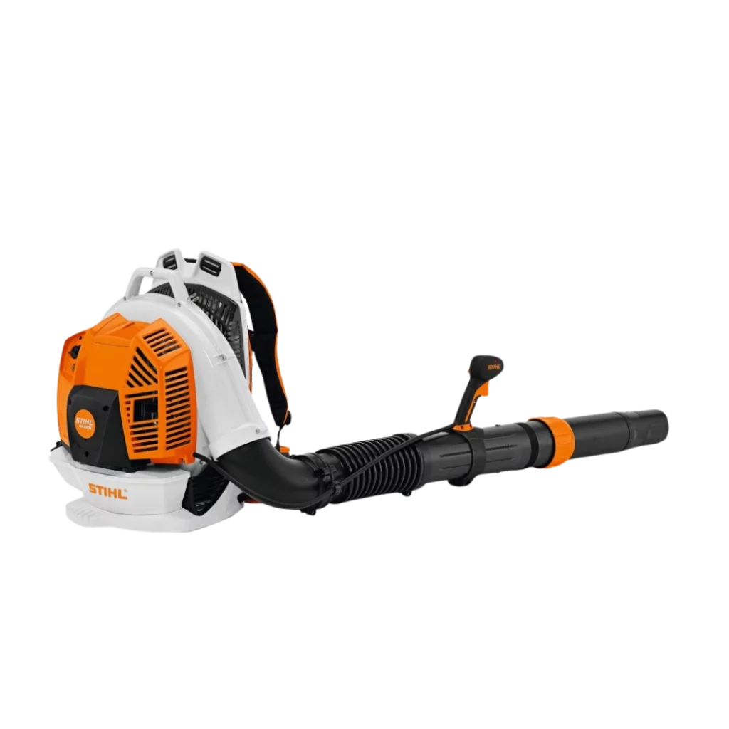 Souffleur à dos thermique STIHL BR 800 C-E avec moteur puissant pour l'entretien des grands espaces, disponible chez Défi-Mat Jardin.