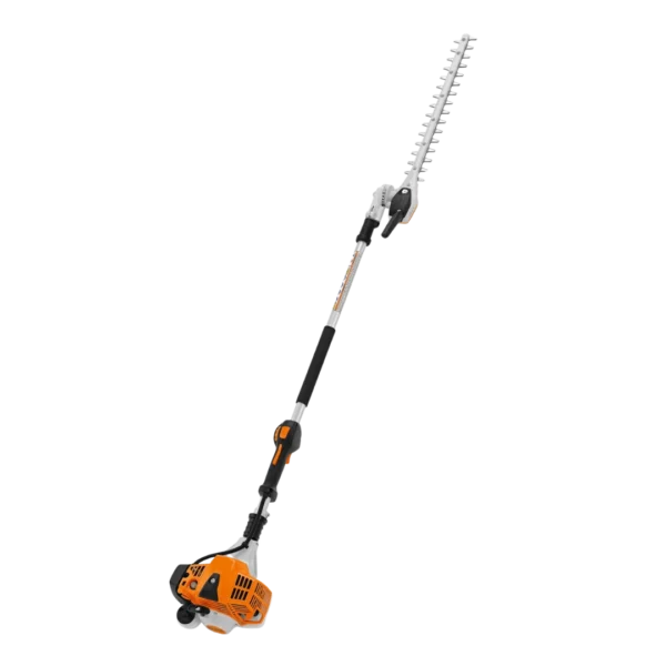 Taille-haies sur perche thermique STIHL HL 94 C-E avec tube long pour l'entretien des haies hautes, disponible chez Défi-Mat Jardin.